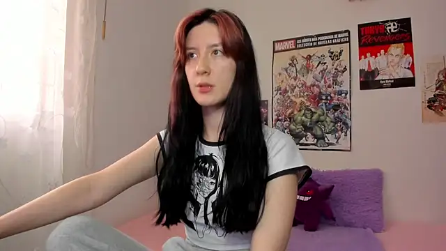 Snapshot of sunshine_girl9 chatting on 03-06-25, 07:21 sunshine girl9 online show from 03-06-25, 07:21