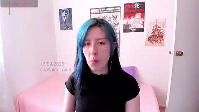 Snapshot of sunshine_girl9 chatting on 09-17-25, 07:59 sunshine girl9 online show from 09-17-25, 07:59