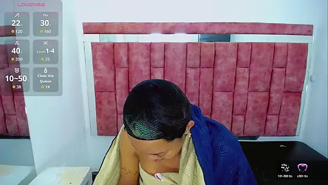 Snapshot of KayleighDreams_ chatting on 03-09-26, 04:27 KayleighDreams online show from 03-09-26, 04:27