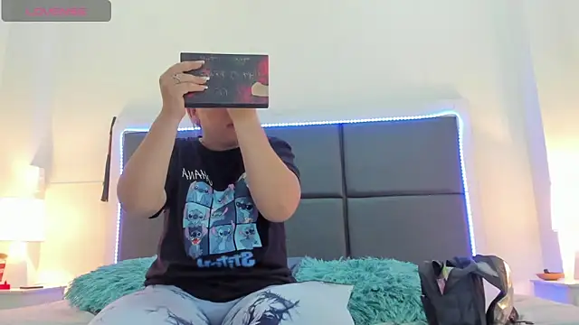 Aslhyn Gomez online show from 09-15-25, 06:08