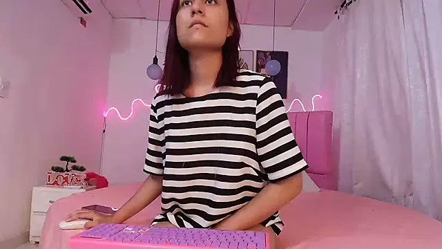 Azul horney online show from 09-13-25, 11:04