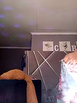 CocoBootyyy online show from 05-02-26, 01:27