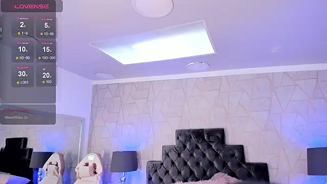 Snapshot of emily_parkerr chatting on 02-21-25, 05:42 emily parkerr online show from 02-21-25, 05:42