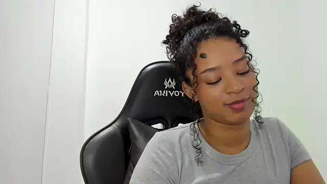 avellanatammy online show from 10-04-25, 02:09