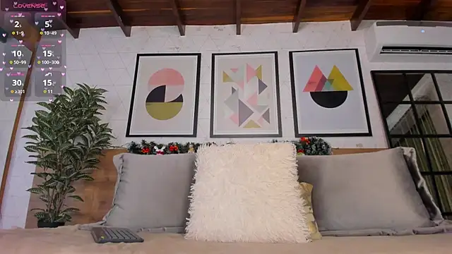 Snapshot of AgattaDuque chatting on 12-24-24, 06:39 AgattaDuque online show from 12-24-24, 06:39