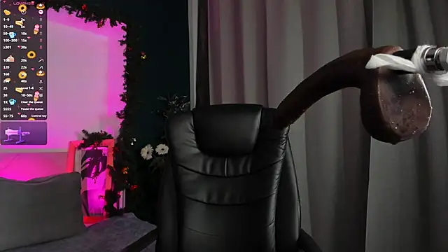 AuroraDemoni online show from 12-27-24, 07:08