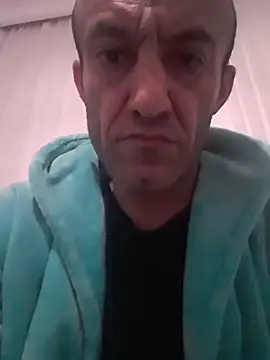 Snapshot of Aktorihann chatting on 10-08-25, 04:32 Aktorihann online show from 10-08-25, 04:32