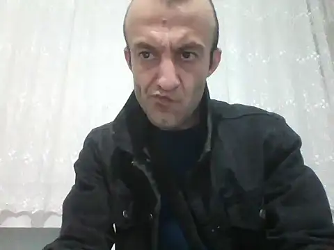 Snapshot of Aktorihann chatting on 10-14-25, 11:27 Aktorihann online show from 10-14-25, 11:27