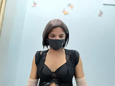 Snapshot of TransLisa7 chatting on 03-20-26, 08:46 TransLisa7 online show from 03-20-26, 08:46