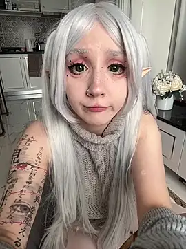 Snapshot of yourcutewaifu chatting on 02-08-26, 06:06 yourcutewaifu online show from 02-08-26, 06:06