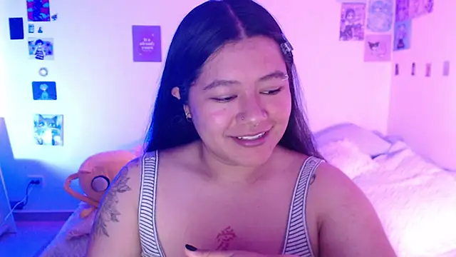 StephaniFox online show from 12-15-24, 09:20