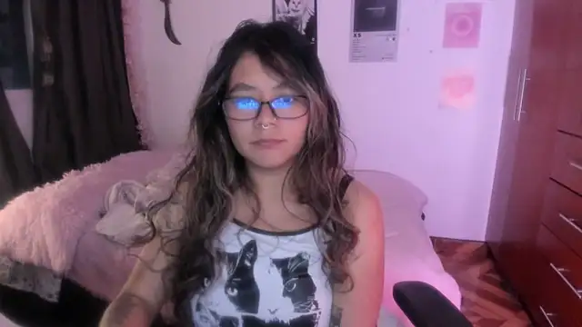 StephaniFox online show from 02-04-26, 01:22