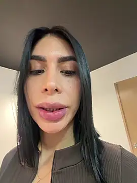 Dj scarlettmorreti online show from 05-22-26, 03:39