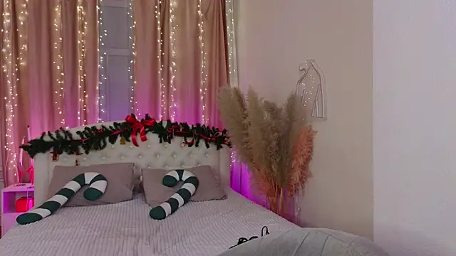 mo11y kitten online show from 01-12-25, 11:36