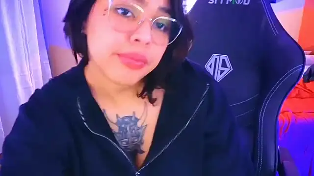 miacanela xo online show from 01-11-25, 07:49