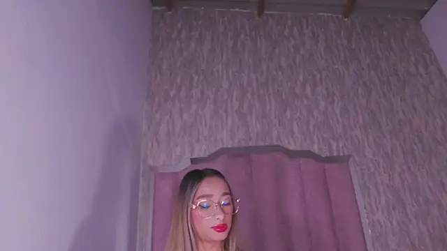 vale ross  online show from 10-15-25, 03:06