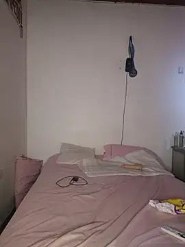 Snapshot of lombarlana-89 chatting on 03-20-26, 01:16 lombarlana-89 online show from 03-20-26, 01:16