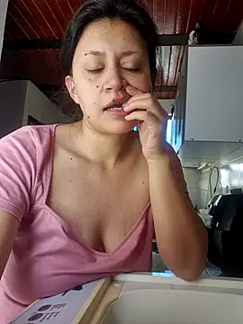 lombarlana-89 online show from 05-06-26, 03:39