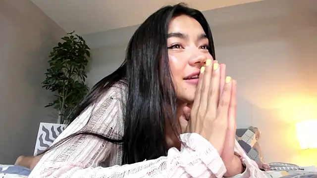 Snapshot of Shineel chatting on 03-20-25, 07:47 Shineel online show from 03-20-25, 07:47