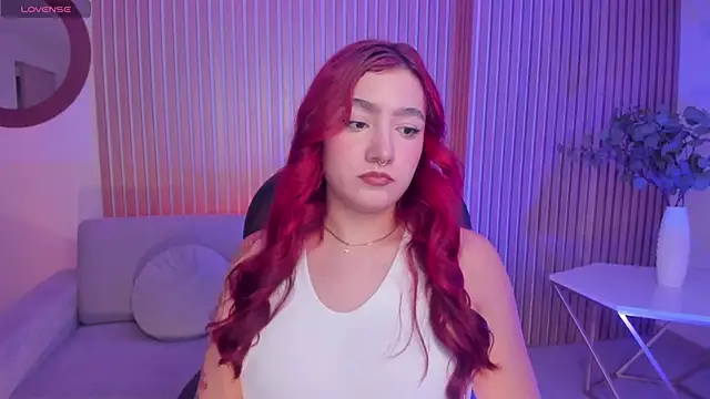 Snapshot of ViolettCastel chatting on 01-24-25, 07:49 ViolettCastel online show from 01-24-25, 07:49