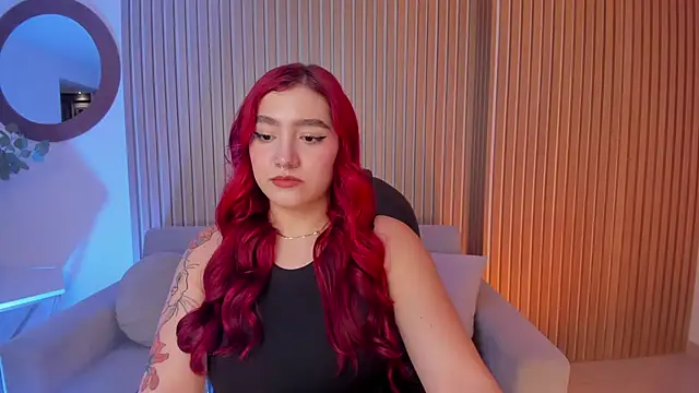 Snapshot of ViolettCastel chatting on 03-06-25, 06:59 ViolettCastel online show from 03-06-25, 06:59