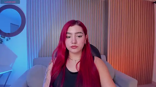 Snapshot of ViolettCastel chatting on 03-07-25, 07:38 ViolettCastel online show from 03-07-25, 07:38