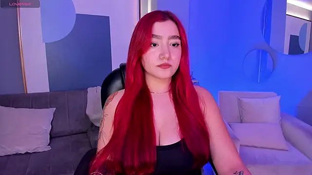 Snapshot of ViolettCastel chatting on 03-10-25, 07:18 ViolettCastel online show from 03-10-25, 07:18