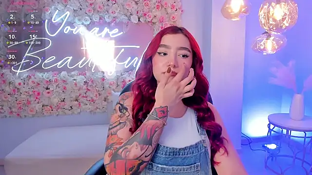 Snapshot of ViolettCastel chatting on 03-19-25, 07:27 ViolettCastel online show from 03-19-25, 07:27