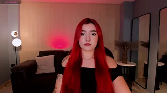 Snapshot of ViolettCastel chatting on 10-28-25, 06:54 ViolettCastel online show from 10-28-25, 06:54