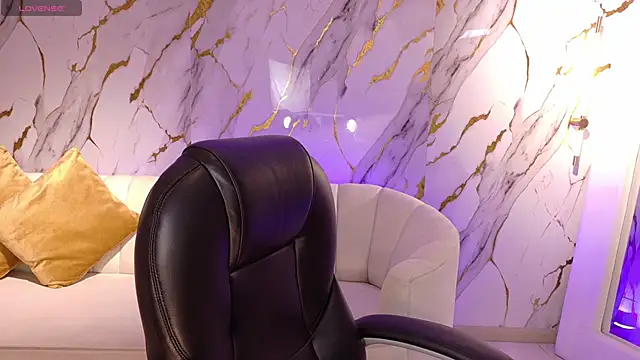 ViolettCastel online show from 02-07-26, 07:17