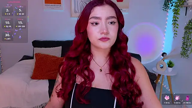 ViolettCastel online show from 06-20-26, 12:25