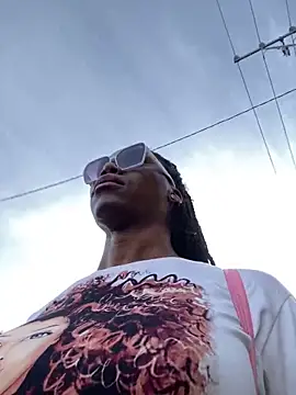 Snapshot of sweetsarabig22cm chatting on 03-08-25, 10:56 sweetsarabig22cm online show from 03-08-25, 10:56