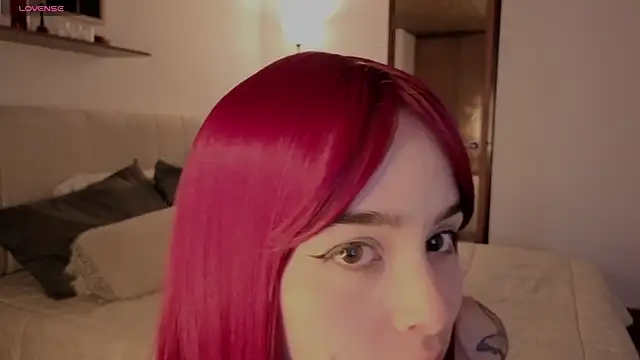 Snapshot of Roxxy_mora chatting on 10-03-25, 09:34 Roxxy mora online show from 10-03-25, 09:34