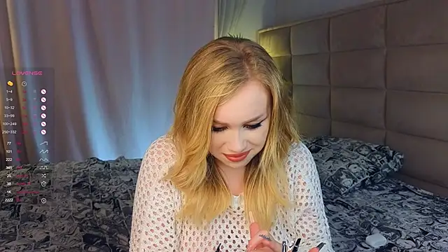 AsteriaHamel online show from 02-14-25, 03:15