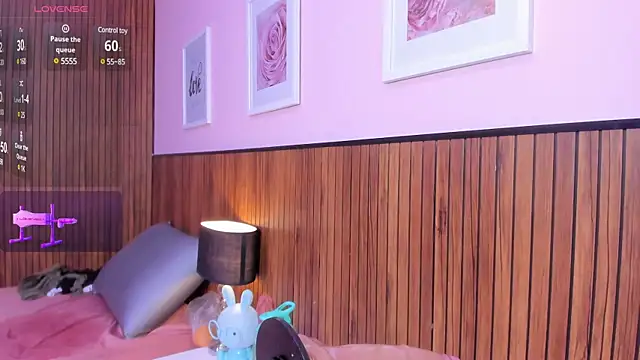 Snapshot of lola_clit chatting on 03-06-25, 02:40 lola clit online show from 03-06-25, 02:40