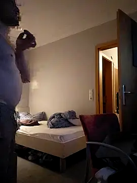 Bartzrl online show from 10-14-25, 09:04