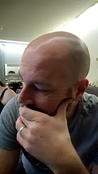 Maryan27 online show from 01-11-26, 07:52