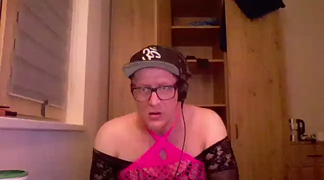 Bigthroaterboy online show from 03-01-25, 05:09