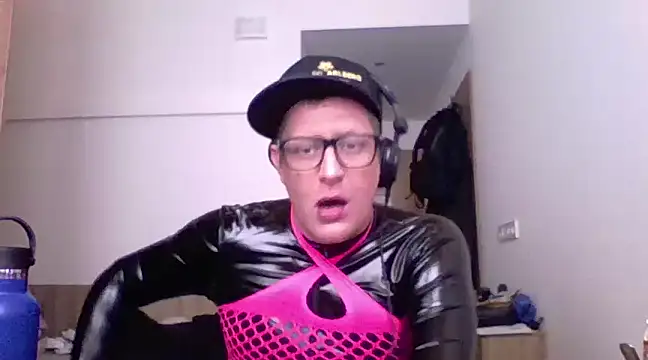 Bigthroaterboy online show from 03-16-25, 01:06