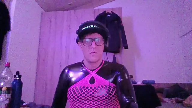 Bigthroaterboy online show from 10-18-25, 03:42