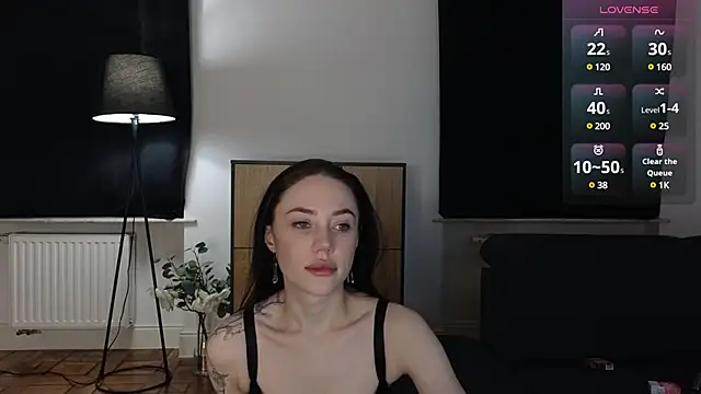 Sara Tranquil online show from 02-04-25, 10:55
