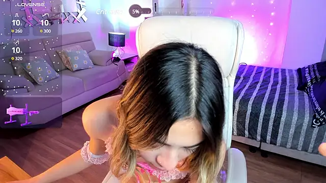 Snapshot of Nathaly-sky chatting on 01-10-25, 02:55 Nathaly-sky online show from 01-10-25, 02:55
