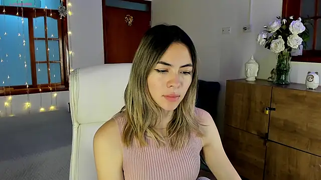 Snapshot of Nathaly-sky chatting on 01-13-25, 10:47 Nathaly-sky online show from 01-13-25, 10:47