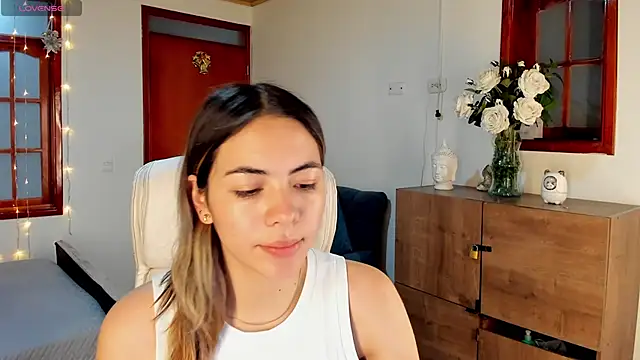 Snapshot of Nathaly-sky chatting on 01-14-25, 10:48 Nathaly-sky online show from 01-14-25, 10:48