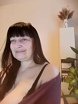 Women-pleasures online show from 11-24-25, 07:19