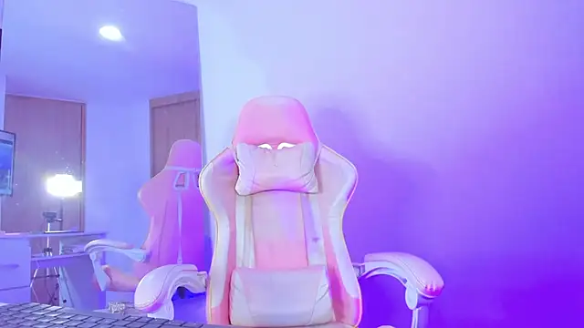 angelinalodge1 online show from 02-27-25, 04:41