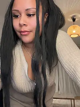 Snapshot of HaileyDiana chatting on 02-27-25, 08:09 HaileyDiana online show from 02-27-25, 08:09