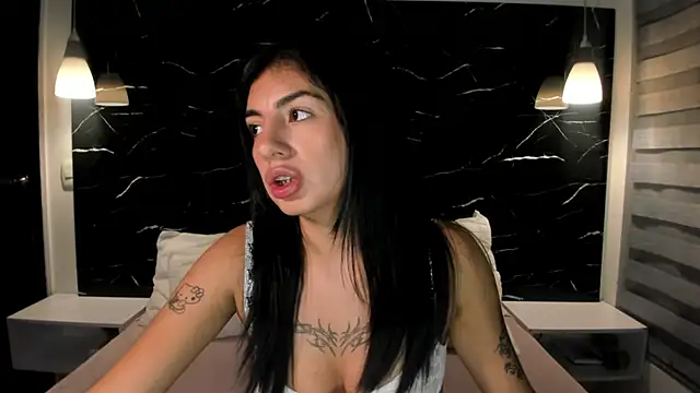 ANTONELLA  ROUSE  online show from 12-22-24, 04:39