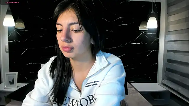 ANTONELLA  ROUSE  online show from 12-29-24, 08:22
