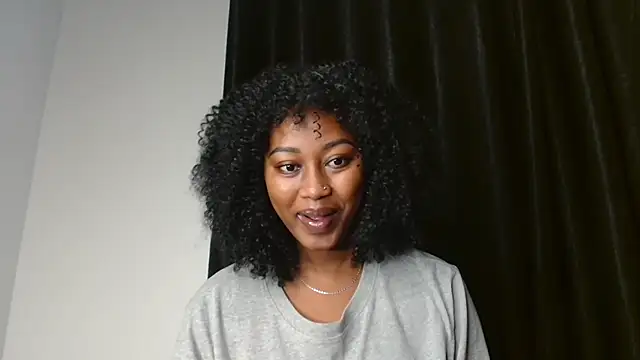 Snapshot of Miss_hot_candy chatting on 04-05-26, 05:04 Miss hot candy online show from 04-05-26, 05:04